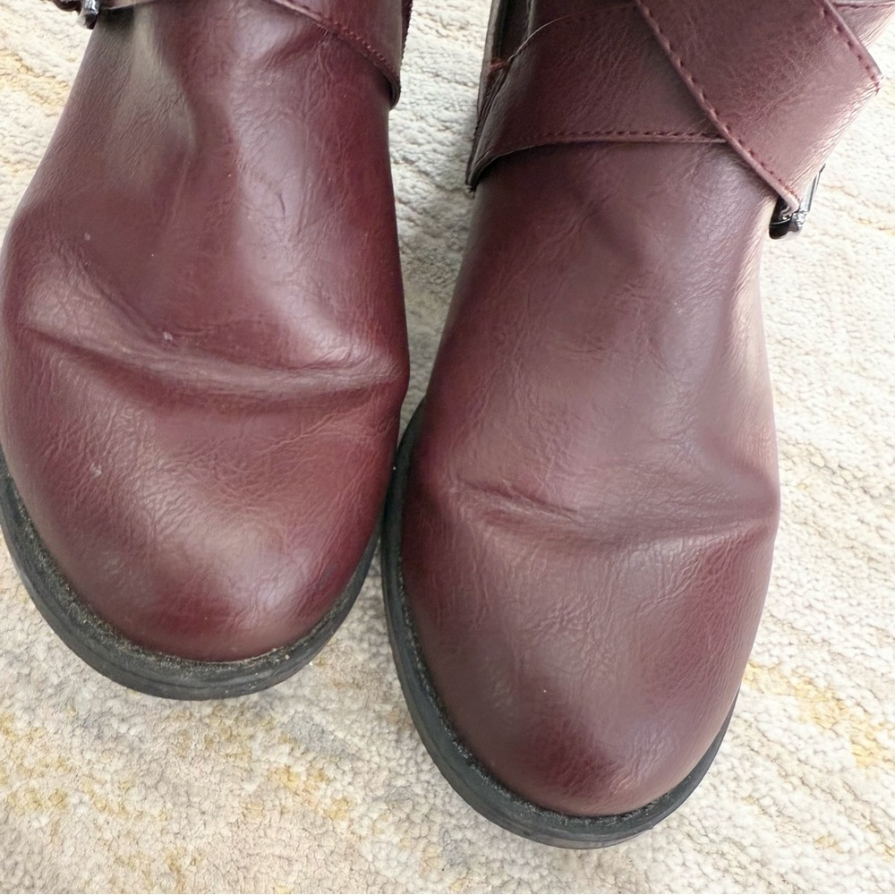 Torrid Wide Calf Tall Riding Boots Burgundy Size 7 W - Picture 2 of 11
